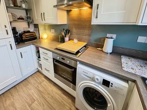 Photo 8- click for photo gallery